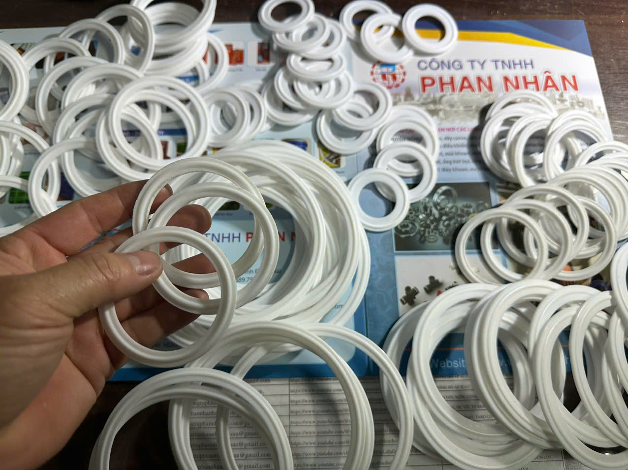 Phốt Chèn Teflon (PTFE) Cùm Clamp phi 60mm, 76mm.