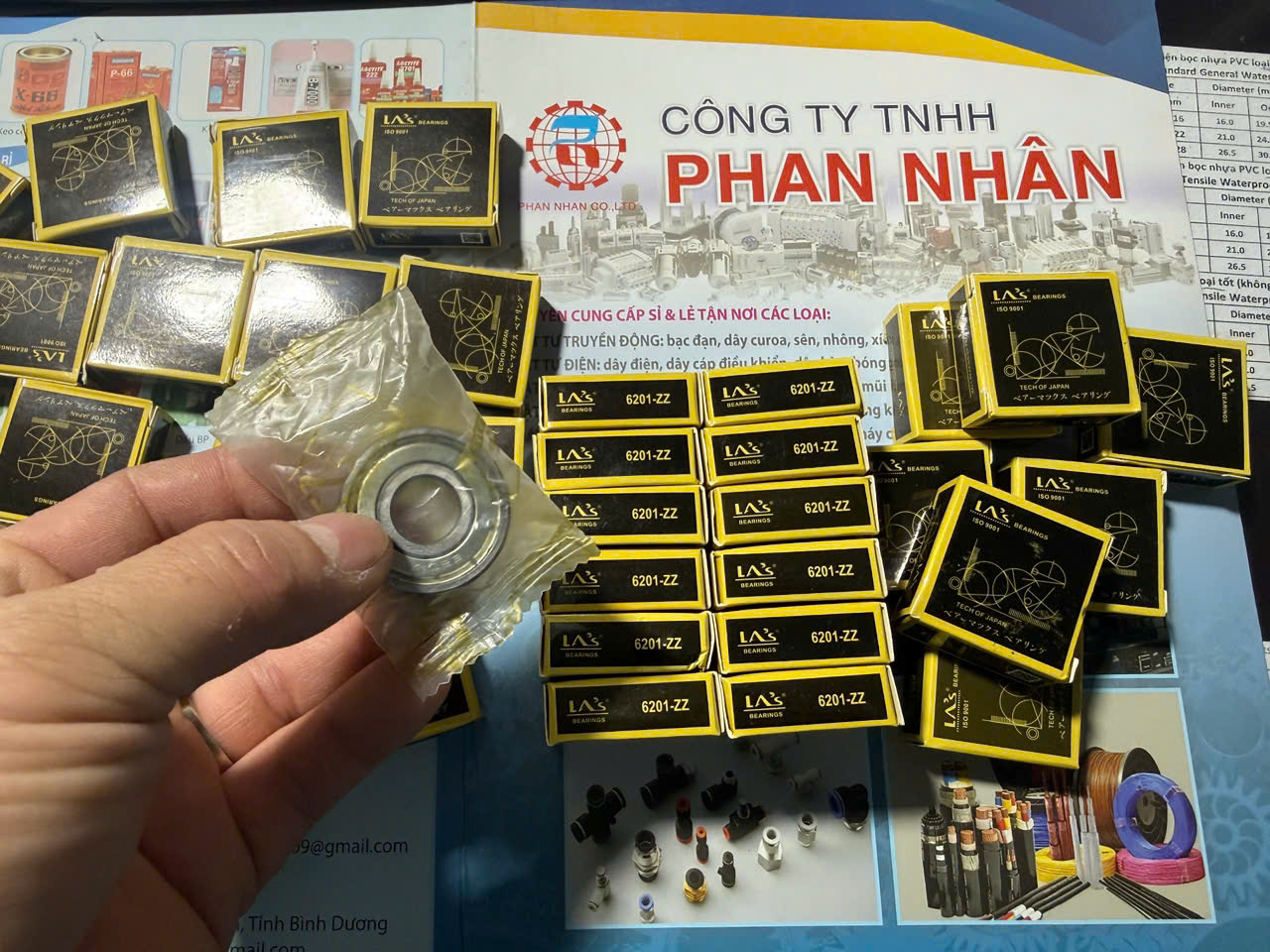Vòng Bi LA 6201ZZ (12 X 32 X 10 ) Dòng Sản Phẩm Kinh Tế Với Chi Phí.